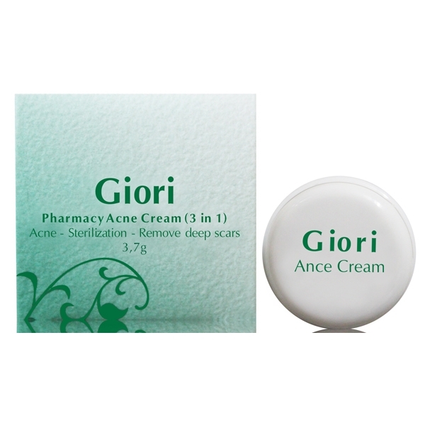 Giori Pharmacy Acne Cream hỗ trợ điều trị mụn