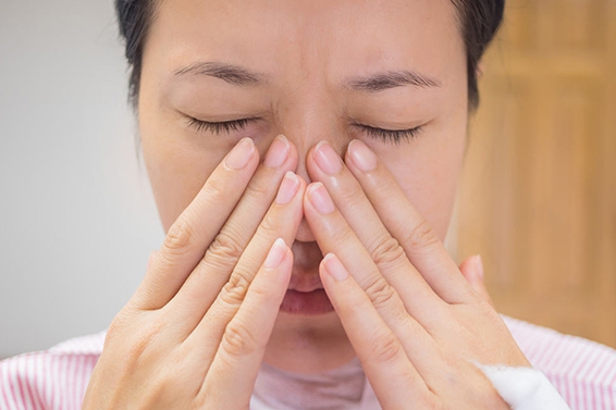 Mách bạn: 7 cách chữa viêm xoang mũi mãn tính bằng bấm huyệt tại nhà