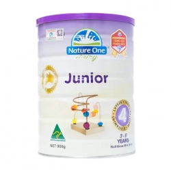 Junior 4 Nature One Dairy 900g - Bổ sung vitamin và khoáng chất