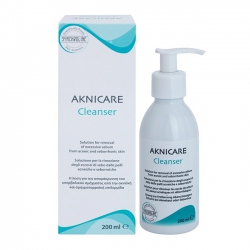 Kem giảm mụn, kiểm soát nhờn Aknicare Cream 200ml